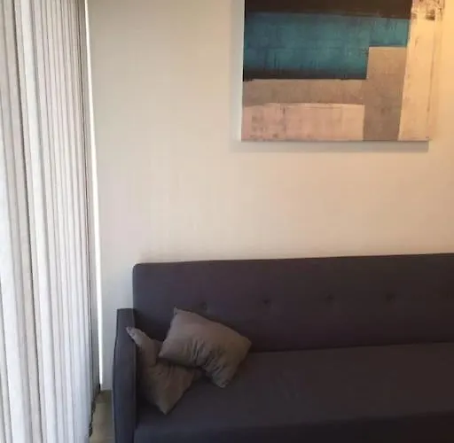 Vu Sur En Roussillon Apartamento *