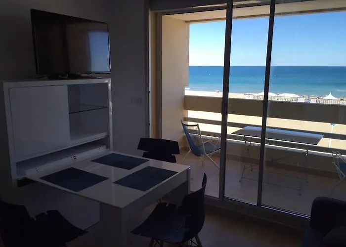Vu Sur En Roussillon Apartamento